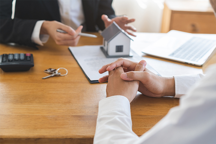 3.船橋市にお住まいのE様が、「信頼できる不動産会社に依頼し、相続した実家の売却に成功した事例」